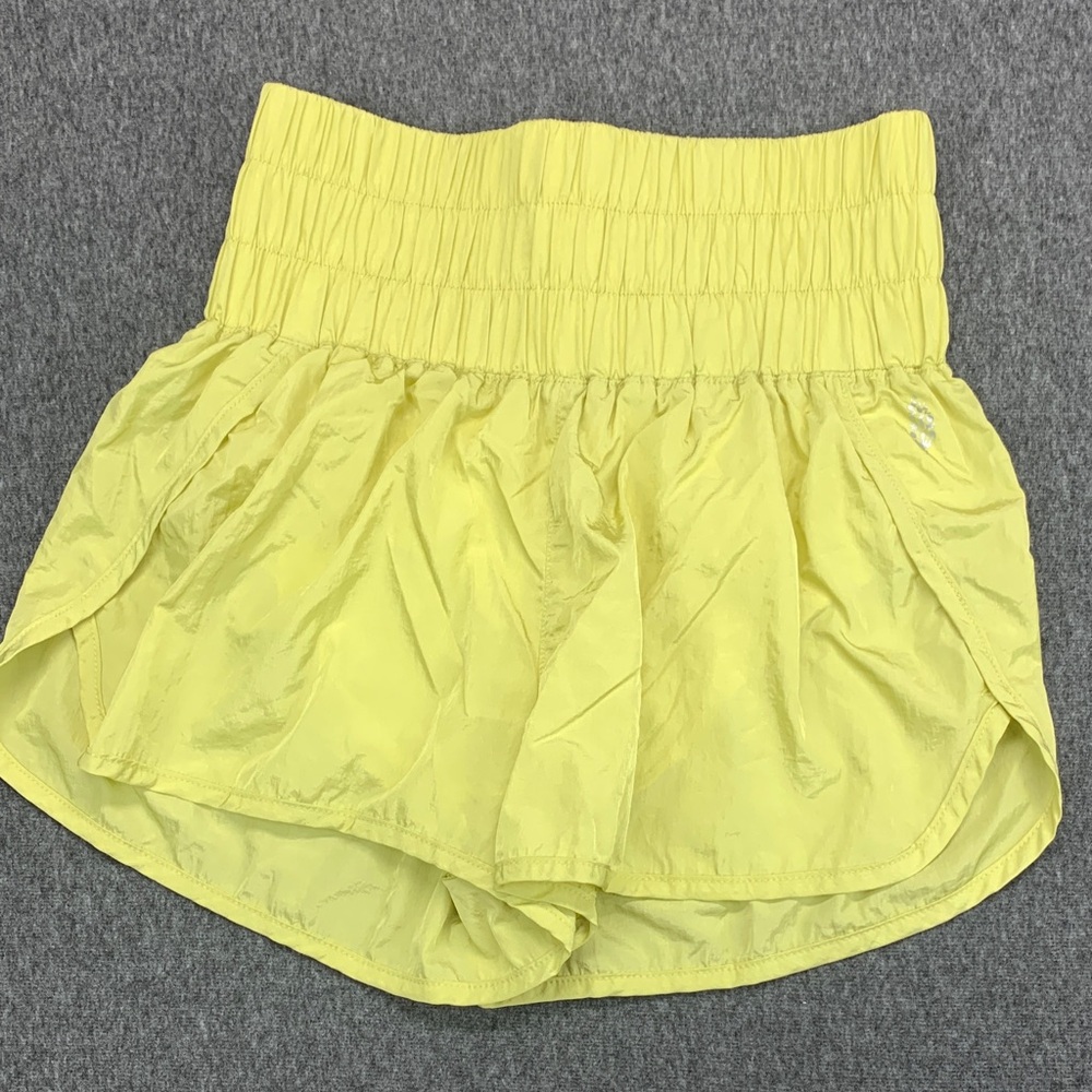 Free People Women's Yellow Lined Shorts - Size M